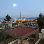 Lovely House By The Sea With Garden And Bbq Apartamento Platanidia