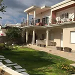 Apartamento Lovely House By The Sea With Garden And Bbq *